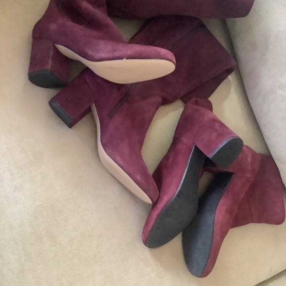 Boots - Picture 3 of 11